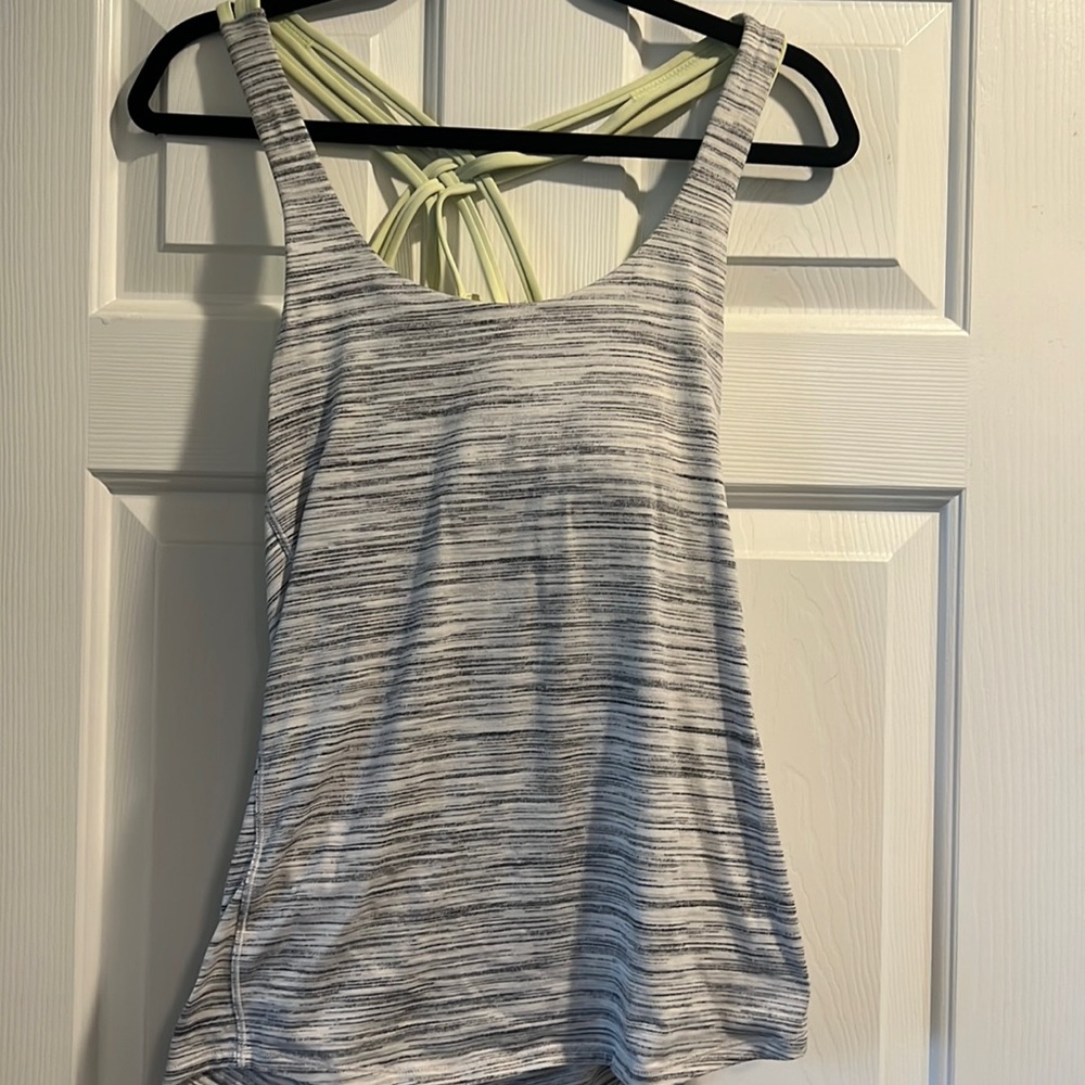 Athleta sports shirt with built in bra.